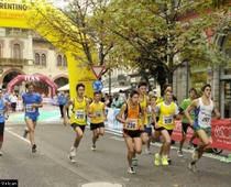 foto 4 giro podistico rovereto 2014